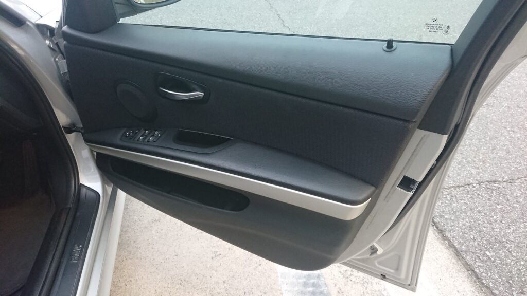 やロットに】 BMW E90 E91 E92 E93 リア ドアロックアクチュエーター